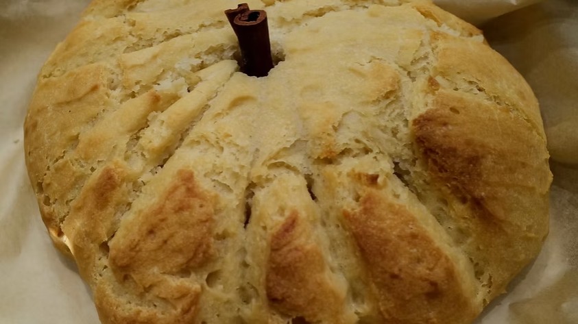 Pumpkin Shaped Bread